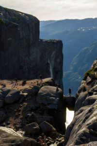 Norway, Kjeragbolten